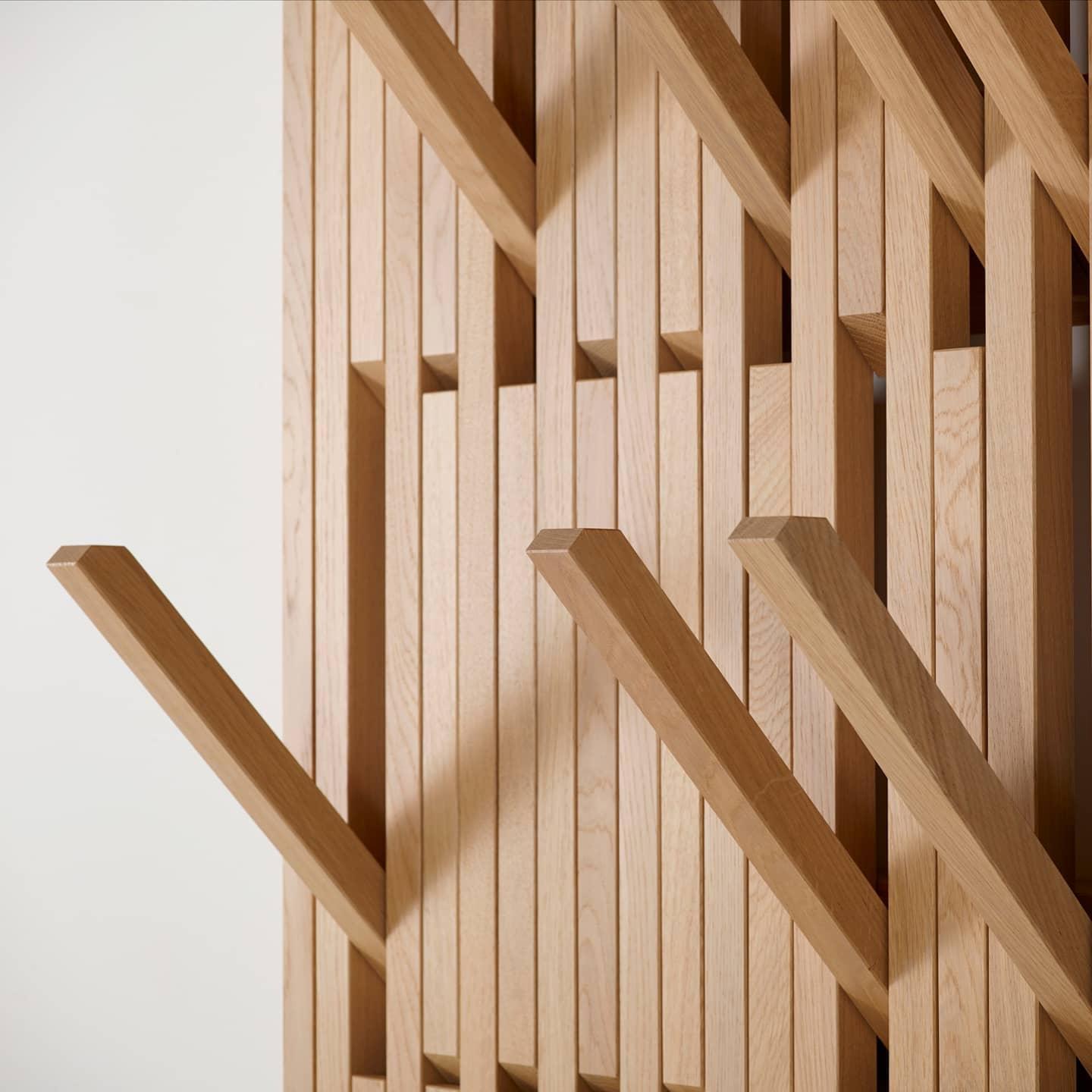 Piano coat rack Weyne Meubelen Zarren