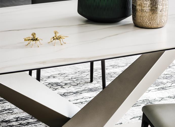 Tafel Cattelan Italia 